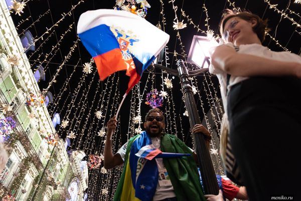 Как Москва праздновала вторую победу на ЧМ18